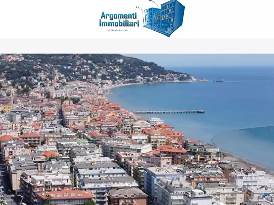 Immagine 10 di Bilocale in vendita  in Via Roma a Alassio