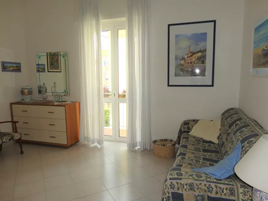 Immagine 6 di Trilocale in vendita  a Alassio