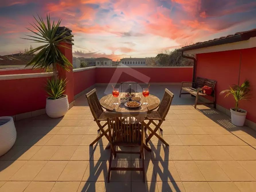 Immagine 2 di Villetta a schiera in vendita  a Jesi