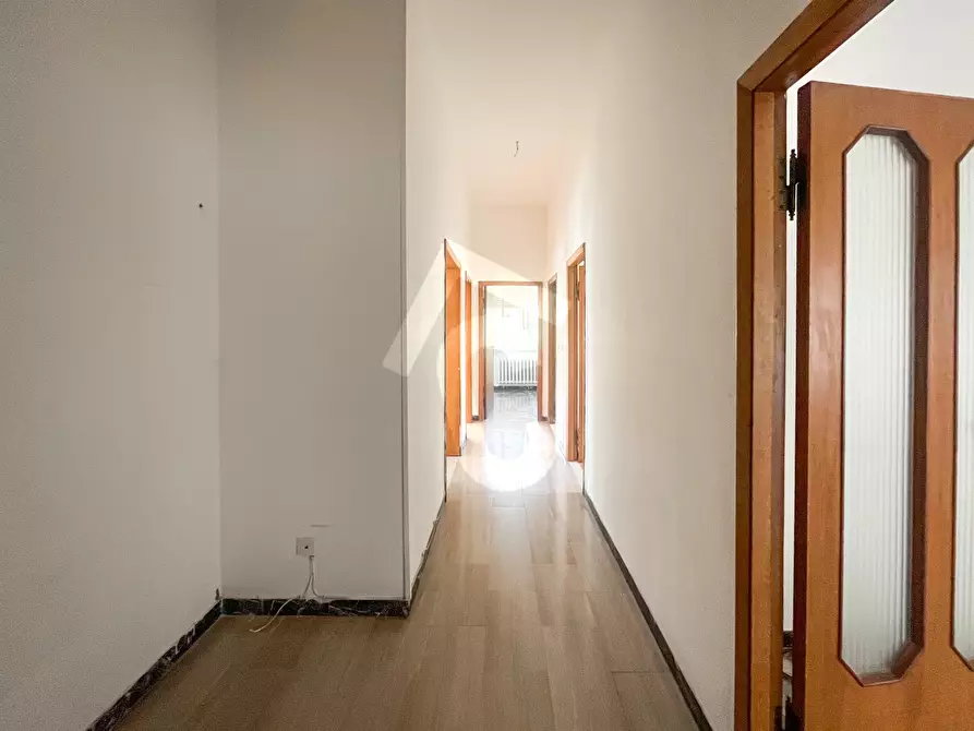 Immagine 8 di Appartamento in vendita  a Jesi