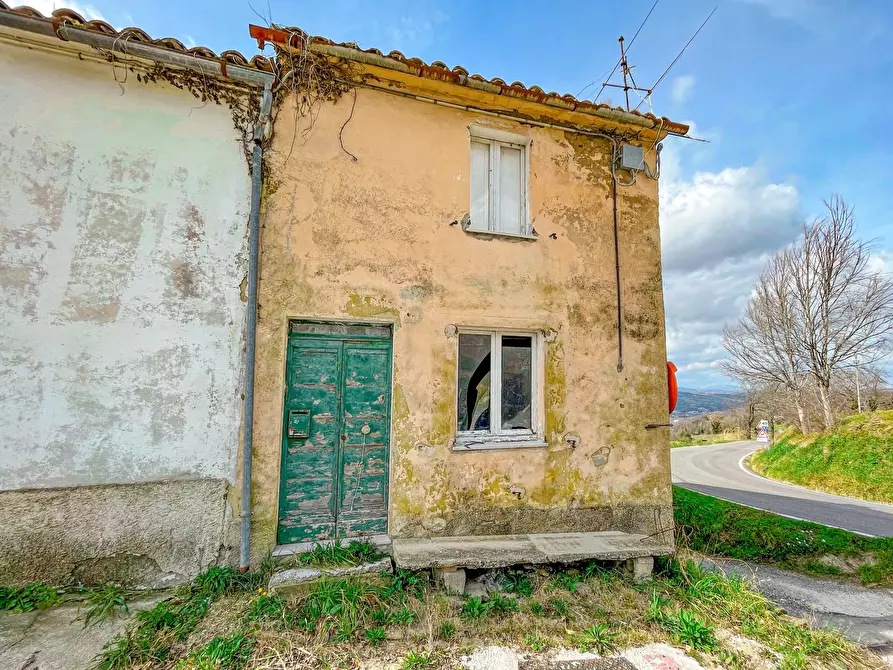 Immagine 15 di Casa bifamiliare in vendita  a Cupramontana