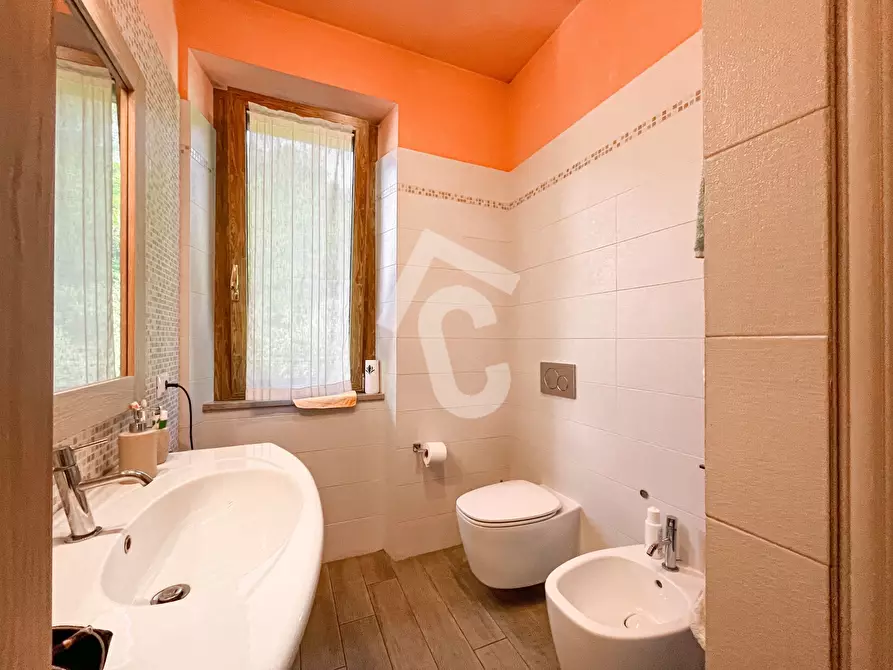 Immagine 18 di Quadrilocale in vendita  a Montecarotto