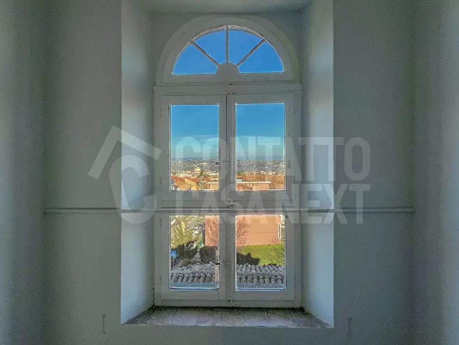 Immagine 16 di Appartamento in vendita  a Cupramontana