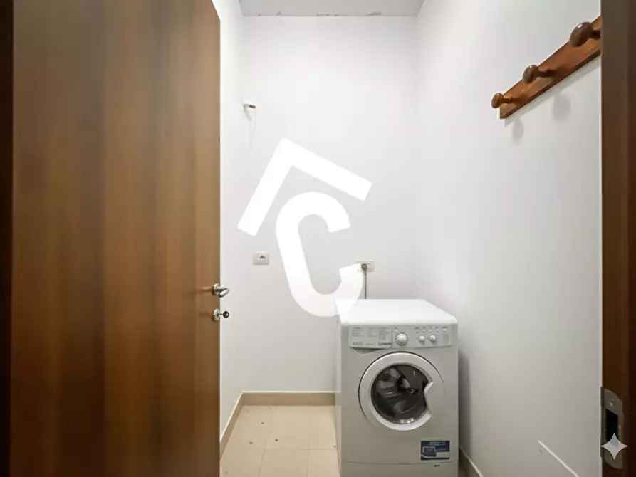 Immagine 17 di Appartamento in vendita  a Jesi