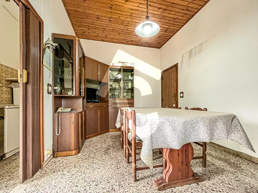 Immagine 6 di Casa indipendente in vendita  a Jesi