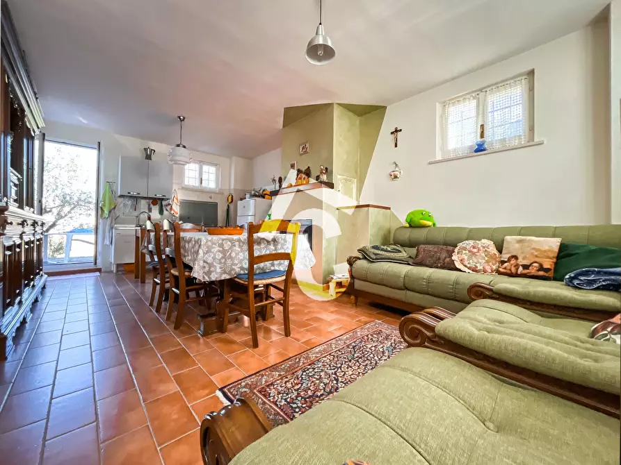 Immagine 14 di Rustico / casale in vendita  a Senigallia