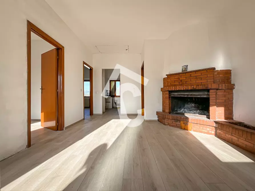 Immagine 12 di Rustico / casale in vendita  a Montecarotto