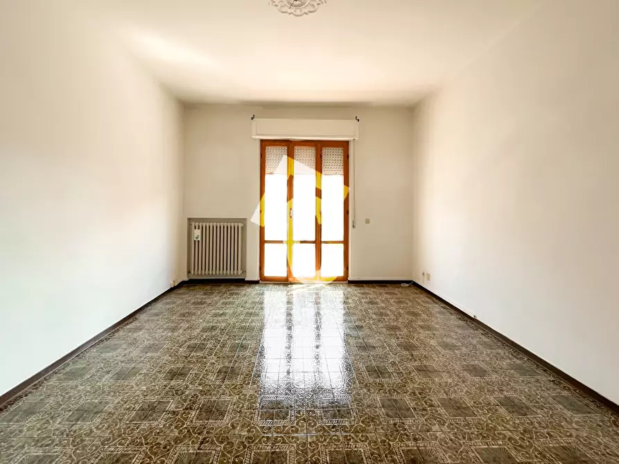 Immagine 2 di Appartamento in vendita  a Jesi