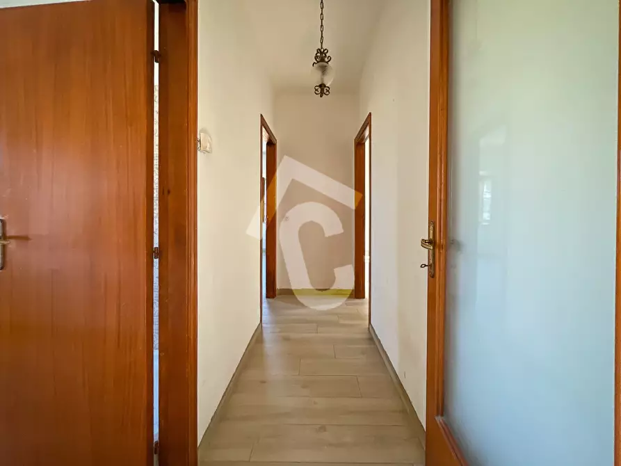 Immagine 18 di Rustico / casale in vendita  a Montecarotto