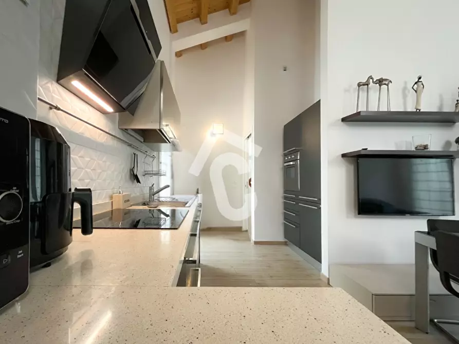 Immagine 10 di Appartamento in vendita  a Jesi