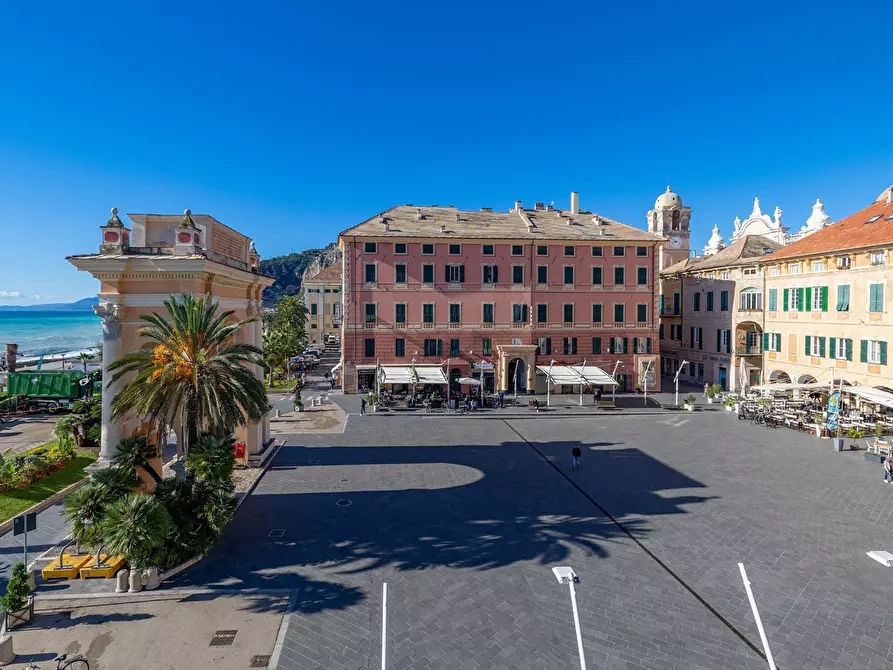 Immagine 4 di Trilocale in affitto  in Piazza Vittorio Emanuele II a Finale Ligure