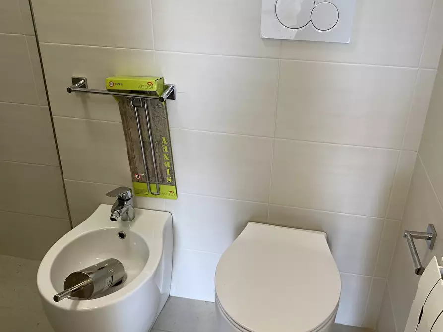 Immagine 13 di Monolocale in affitto  in Piazza Vittorio Emanuele II 5 a Finale Ligure