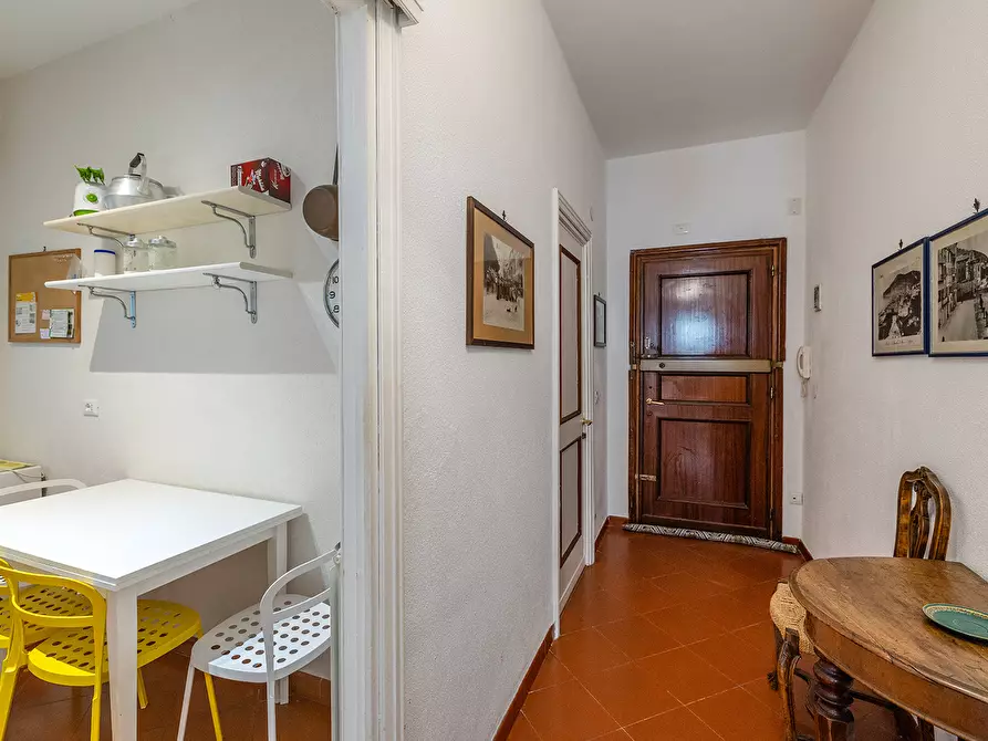Immagine 14 di Bilocale in affitto  in Via Nicolò Saccone a Finale Ligure