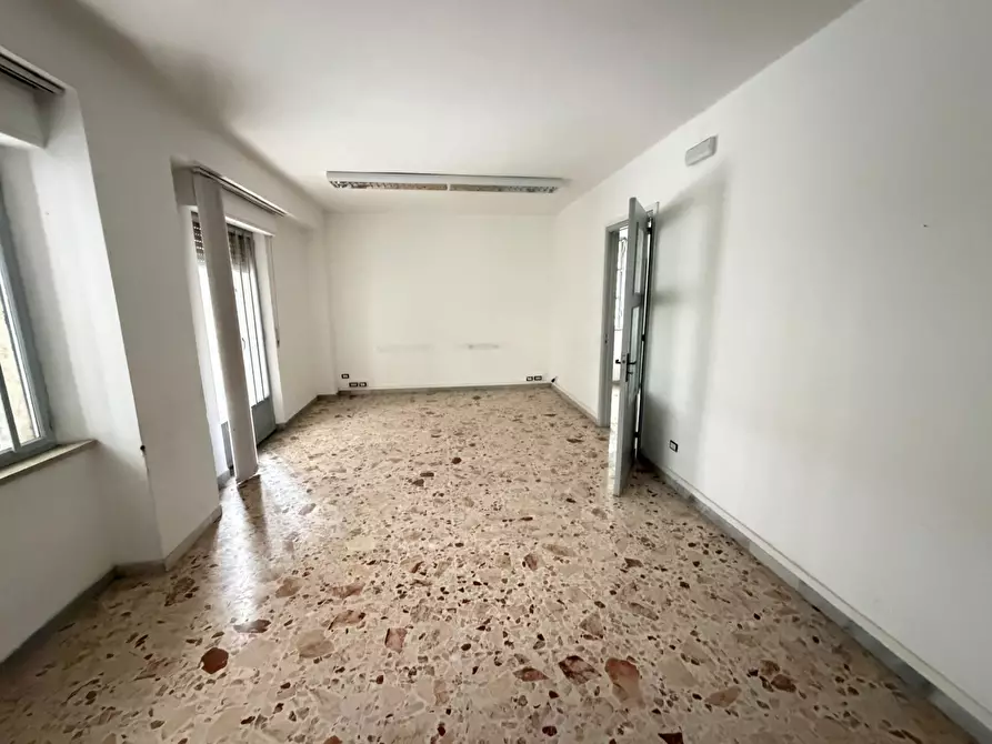 Immagine 21 di Appartamento in affitto  in Via Giuseppe Martinez a Acireale