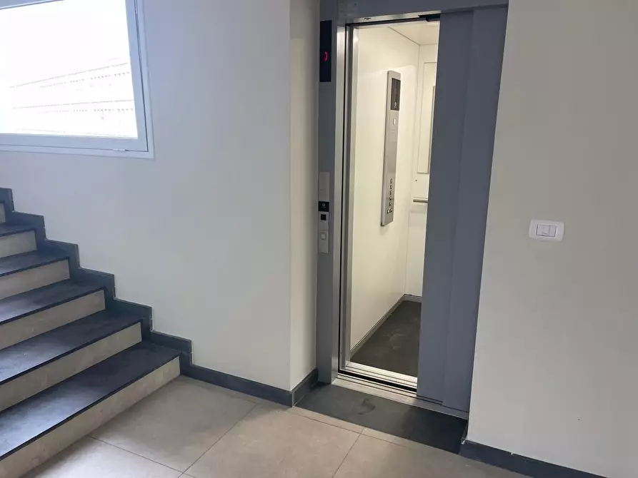 Immagine 16 di Attico in vendita  in Corso Indipendenza 149 a Catania