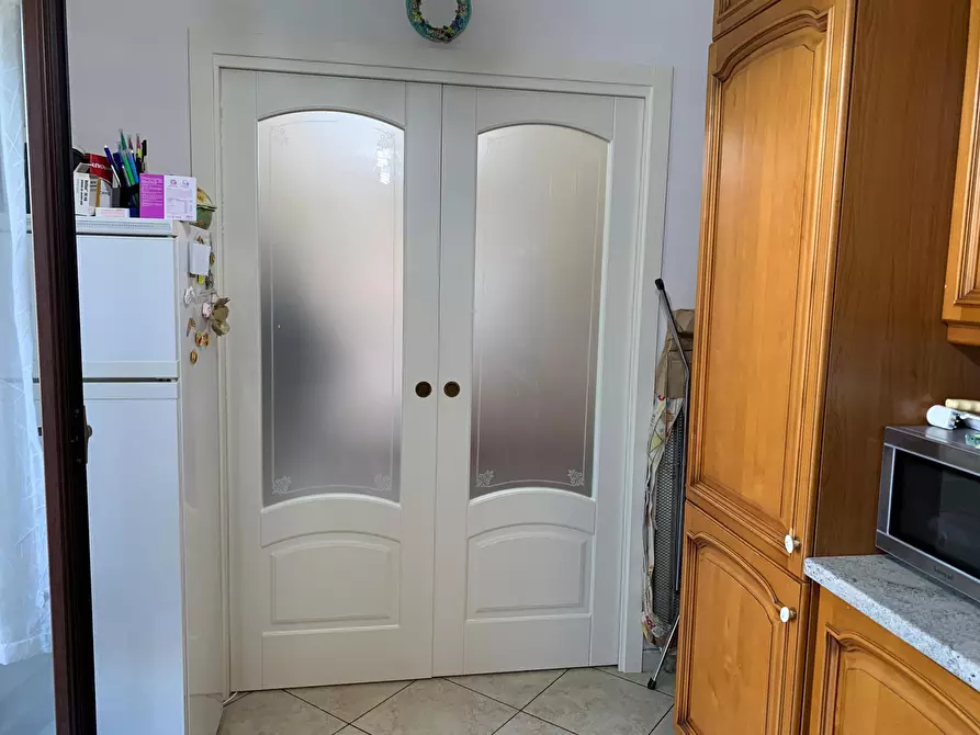 Immagine 8 di Villa in vendita  a Mascalucia