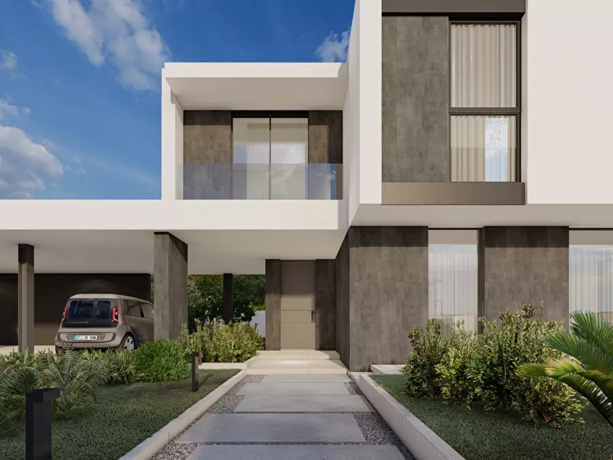 Immagine 3 di Villa in vendita  a Sant'agata Li Battiati