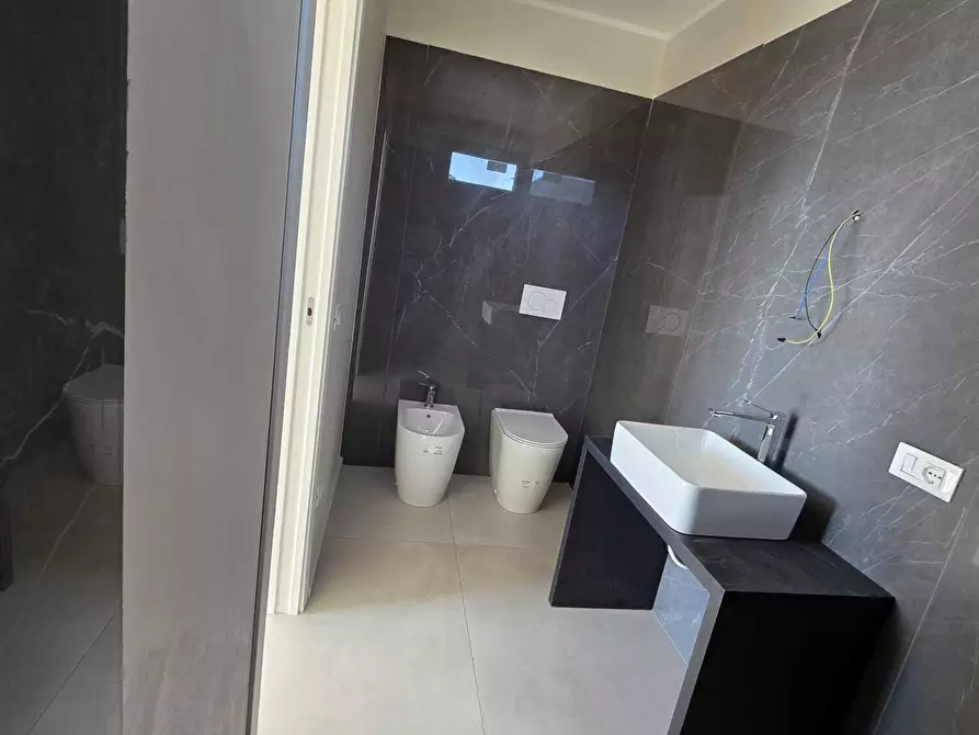 Immagine 10 di Villa in vendita  a Pedara