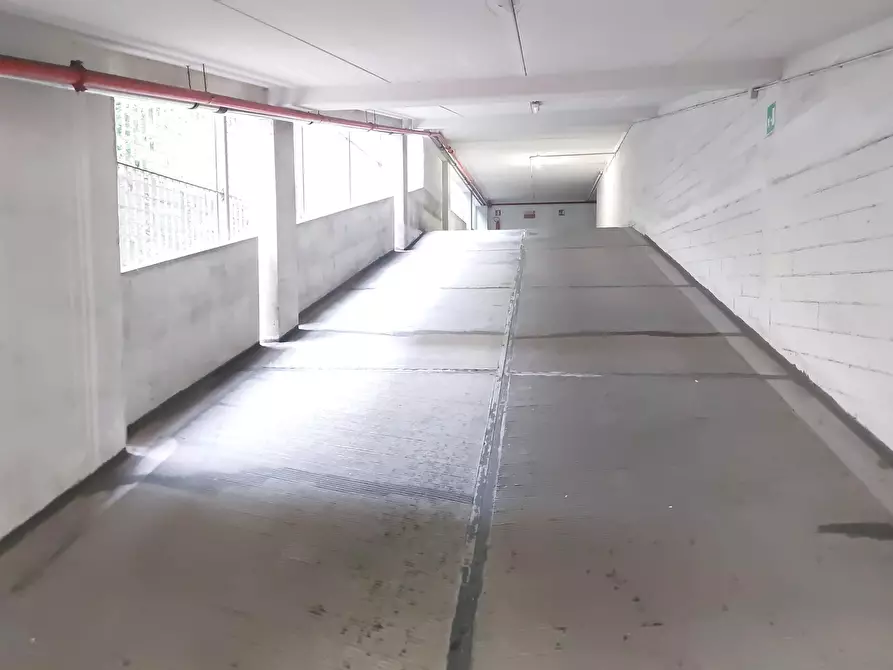 Immagine 51 di Trilocale in vendita  in Passo della Zebra a Genova