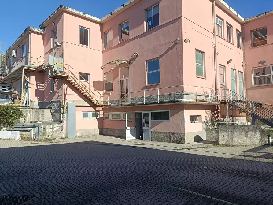Immagine 16 di Attività artigianale in affitto  in Via Giuseppe Ungaretti 10 a Genova