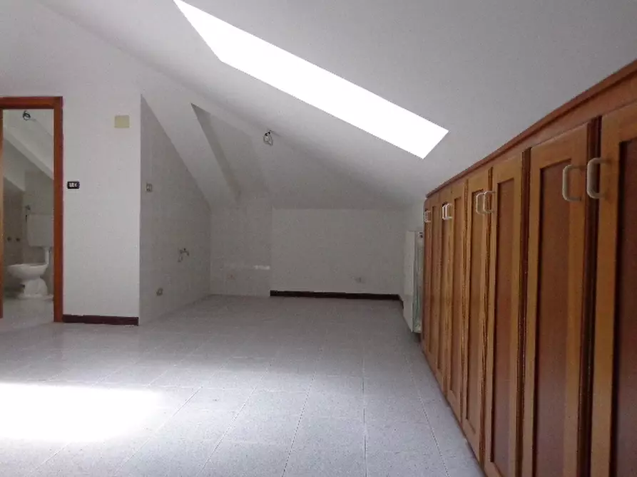 Immagine 8 di Appartamento in vendita  in Via Scavino 21 a Varazze