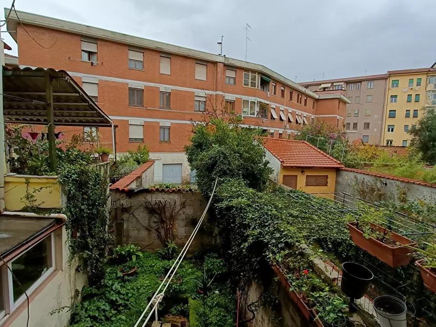 Immagine 22 di Casa indipendente in vendita  in Via Volturno 1 a Pisa