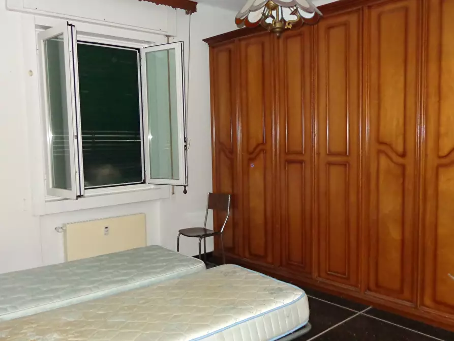 Immagine 5 di Appartamento in vendita  in Piazza Nicolò Barabino 10 a Genova