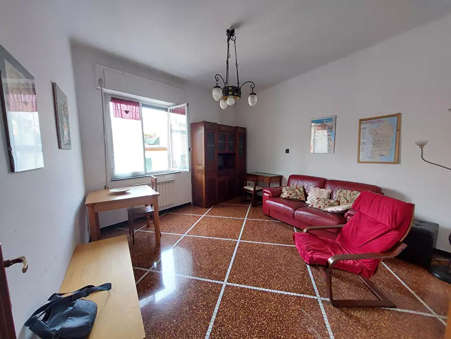Immagine 2 di Trilocale in vendita  in Passo della Zebra a Genova