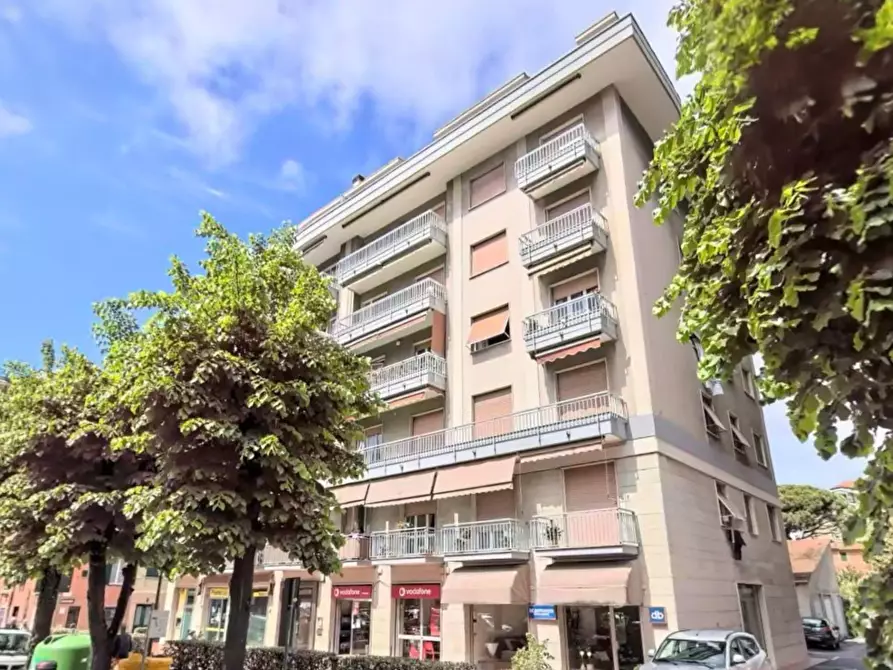 Immagine 1 di Bilocale in vendita  in Viale Enrico Millo a Chiavari