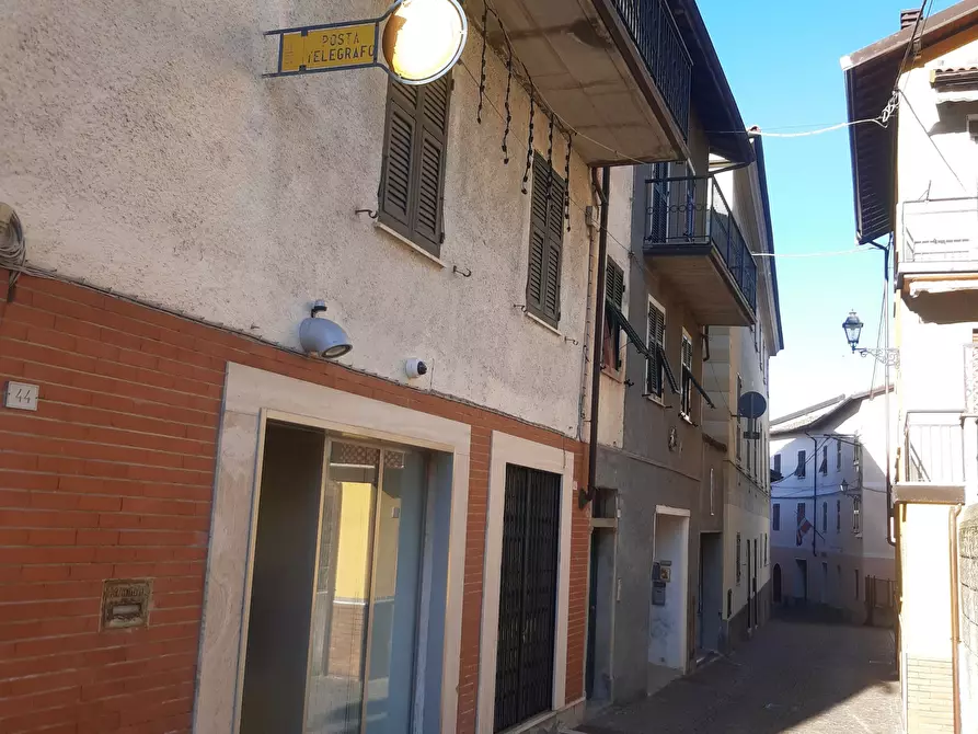 Immagine 33 di Porzione di casa in vendita  in vico Colombo 1 a Bosio