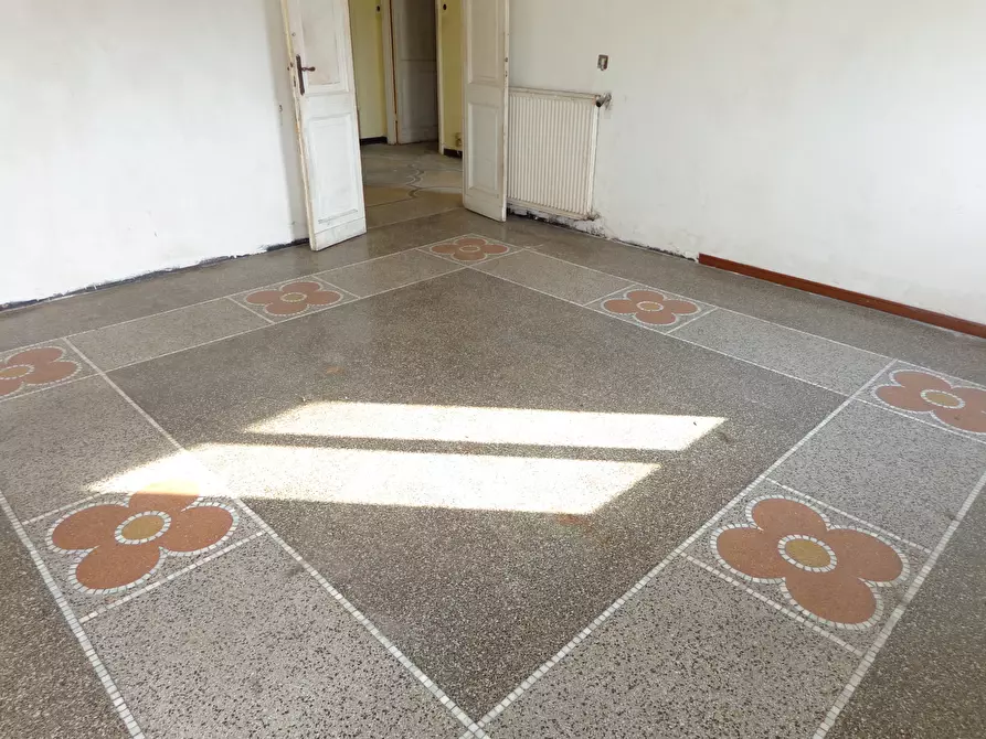 Immagine 3 di Appartamento in vendita  in Via Tonale 27 a Genova