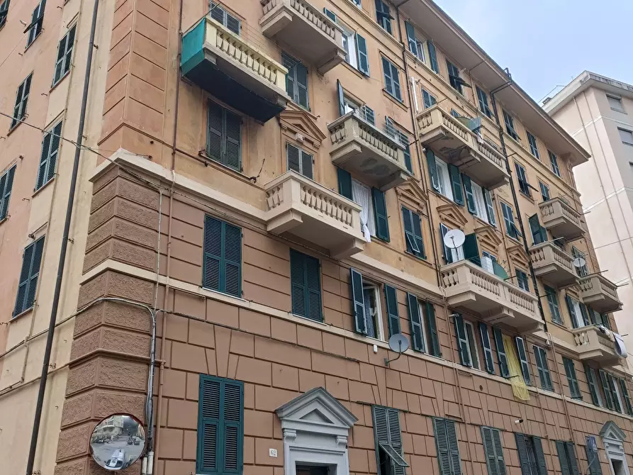 Immagine 33 di Appartamento in vendita  in Corso Luigi Andrea Martinetti 62 a Genova