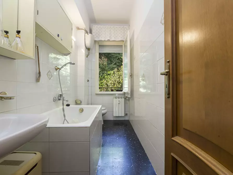 Immagine 18 di Appartamento in vendita  in Via Carlo Emery 1 a Genova