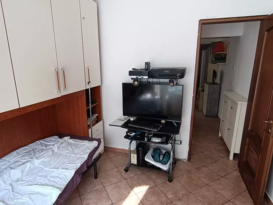 Immagine 9 di Monolocale in vendita  in Via Chiaravagna a Genova