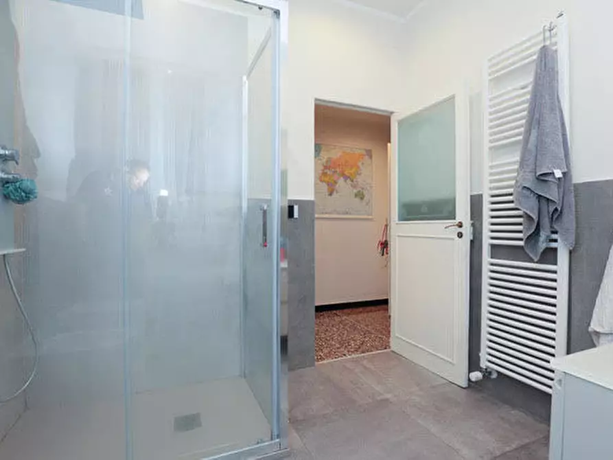 Immagine 42 di Quadrilocale in vendita  in Via Caffaro 31 a Genova