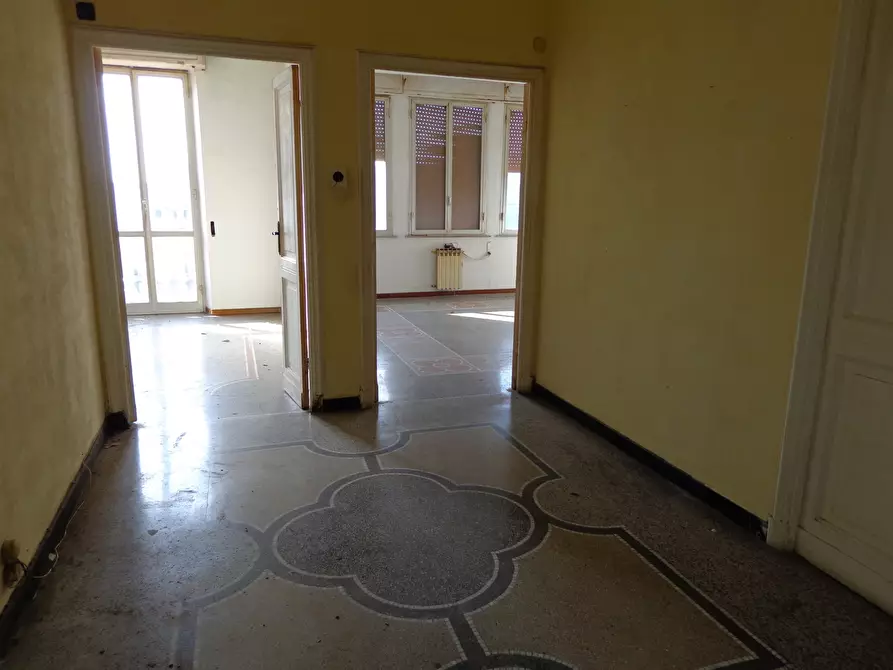 Immagine 4 di Appartamento in vendita  in Via Tonale 27 a Genova
