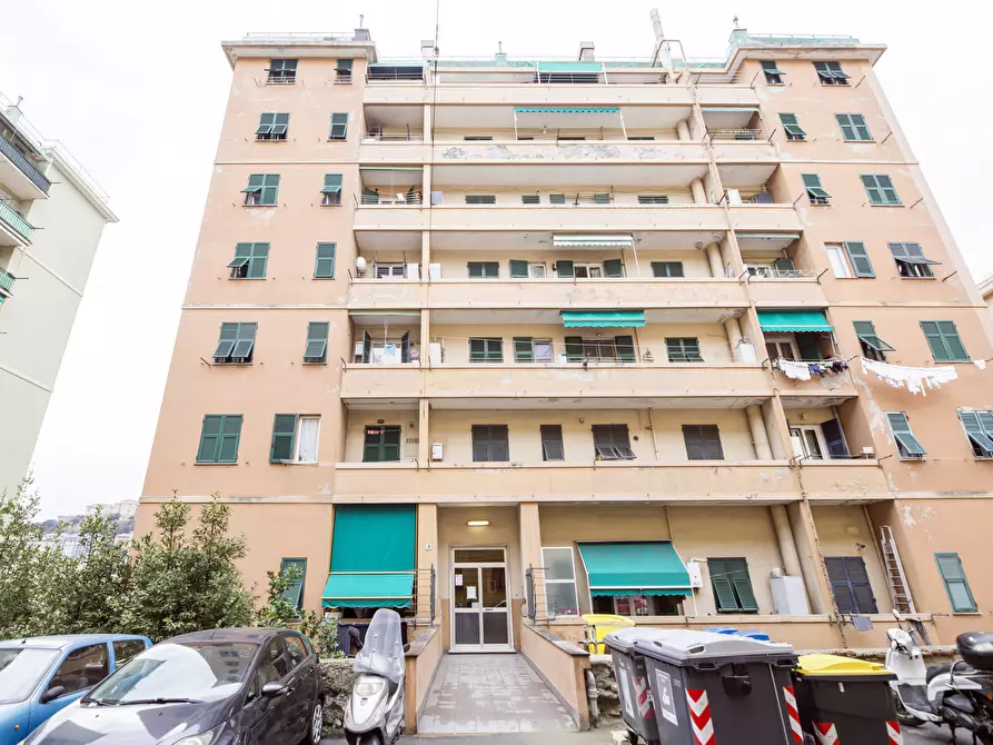 Immagine 34 di Appartamento in vendita  in Via Montenero a Genova