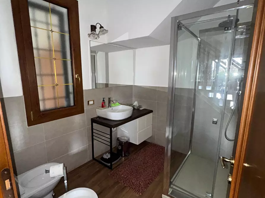 Immagine 7 di Casa semindipendente in vendita  a Ceranesi