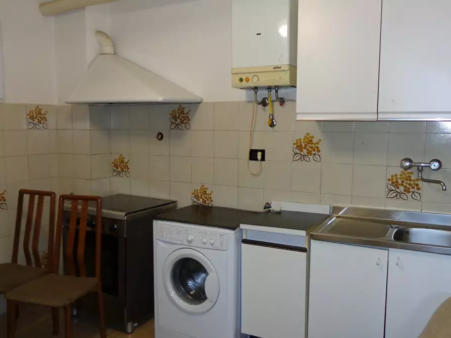 Immagine 7 di Appartamento in vendita  in Piazza Nicolò Barabino 10 a Genova