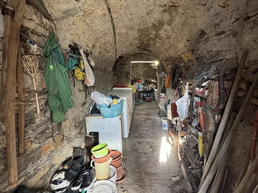 Immagine 55 di Casa semindipendente in vendita  in Via Pascoli 1 a Fivizzano