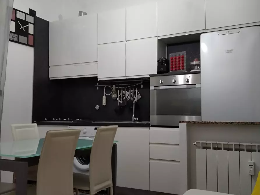 Immagine 19 di Bilocale in vendita  in Via delle Gavette a Genova