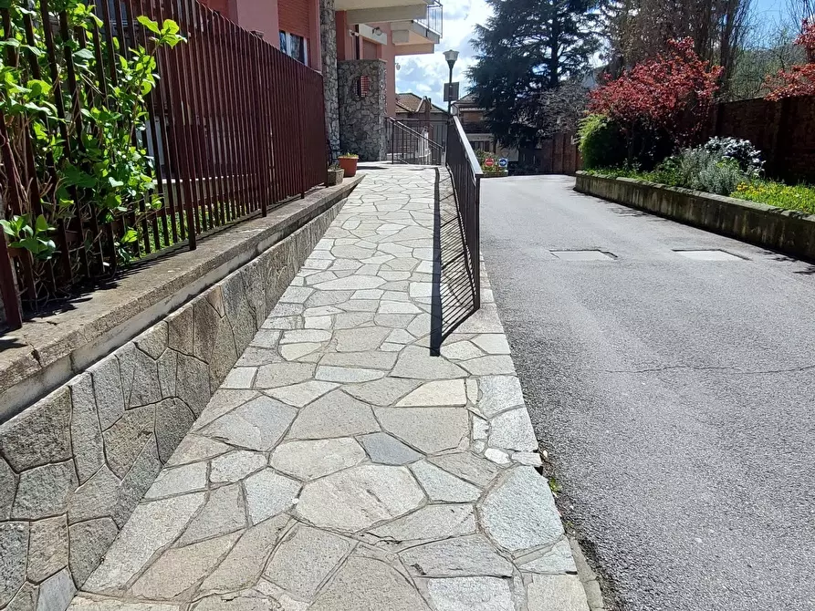 Immagine 54 di Trilocale in vendita  in Piazza Eugenio Marchese a Busalla