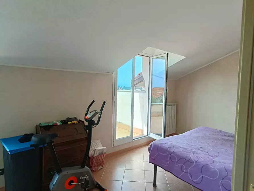Immagine 9 di Trilocale in vendita  in Via Firenze 74 a Celle Ligure