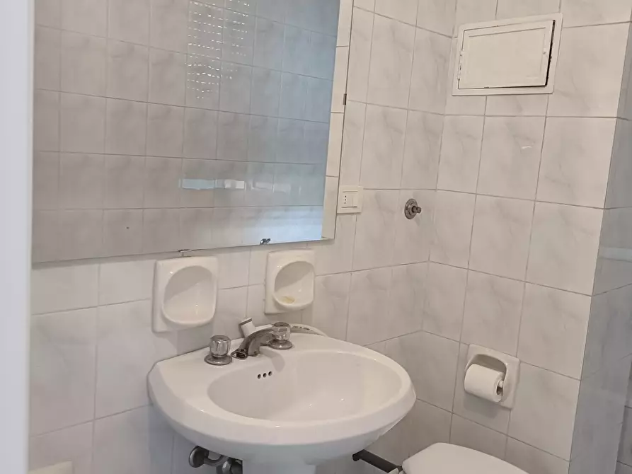 Immagine 28 di Trilocale in vendita  in Via Giovanni XXIII 45 a Genova