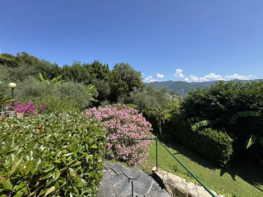 Immagine 99 di Casa indipendente in vendita  in Via San Massimo 106 a Rapallo