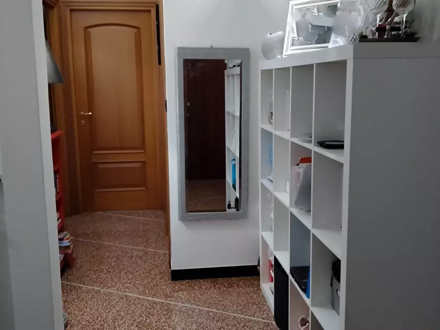 Immagine 49 di Bilocale in vendita  in Via delle Gavette a Genova
