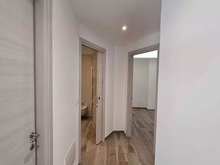 Immagine 9 di Appartamento in vendita  in Corso Dante Alighieri a Alassio