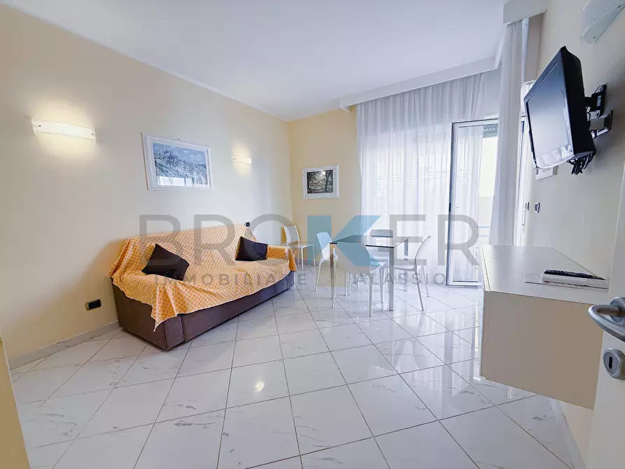 Immagine 3 di Bilocale in vendita  in Via Roma 48 a Alassio