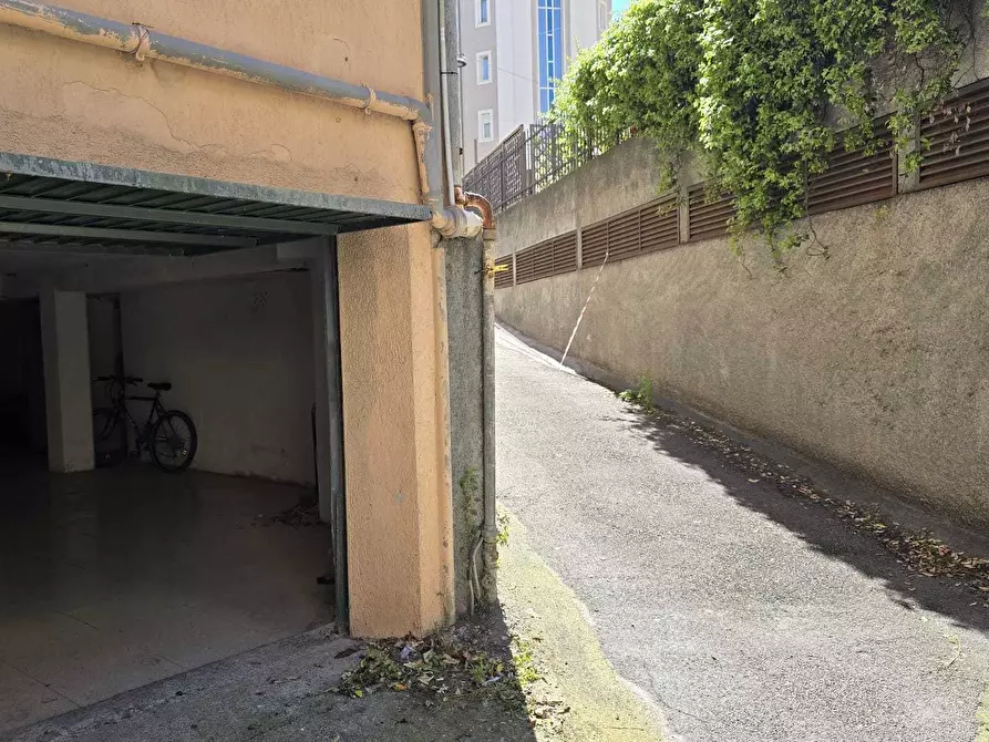 Immagine 23 di Bilocale in affitto  in Via Leonardo da Vinci 254 a Alassio