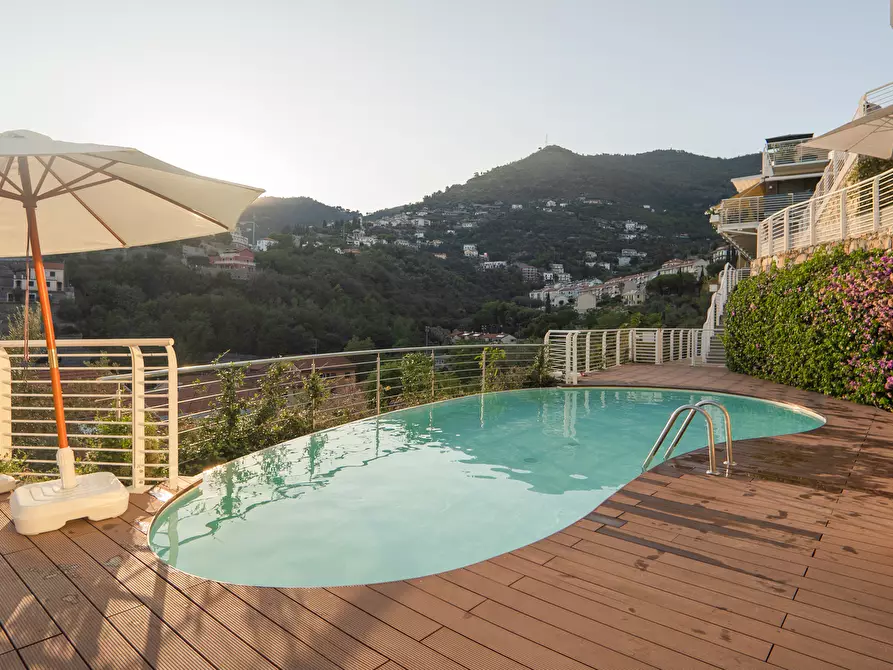 Immagine 25 di Bilocale in affitto  in VIA ADELASIA 101 a Alassio